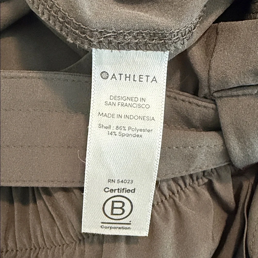 Athleta Skyline Pant Charcoal Gray Size 16 Paper Bag Waist Travel Utility